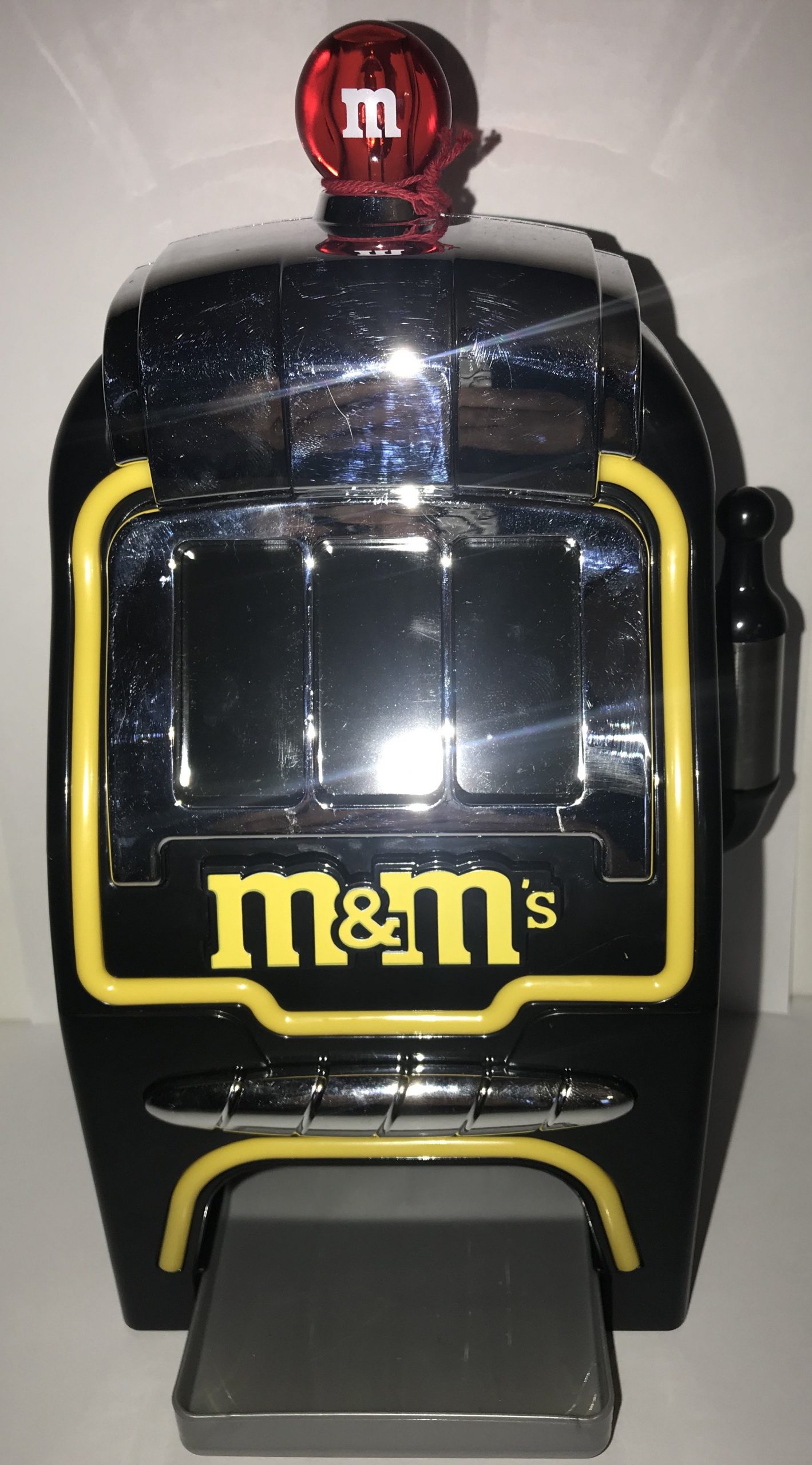 https://slotsaffection.com/wp-content/uploads/2020/04/slotsaffection-com-mms-world-slot-machine-chocolate-candy-candies-dispenser-new-with-tags-2-scaled.jpeg